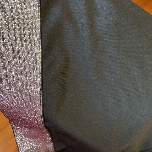 Victoria Sport, The Player by Victoria's Secret Size Medium razorback bra - Picture 7 of 7